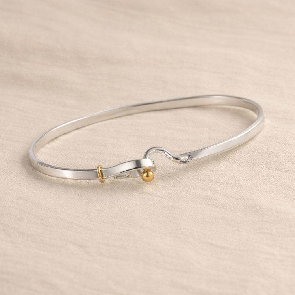 Tiréa Hook Bracelet